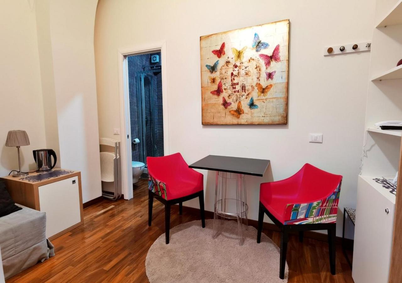 Artistic Charming House Hotel Caserta Exterior photo